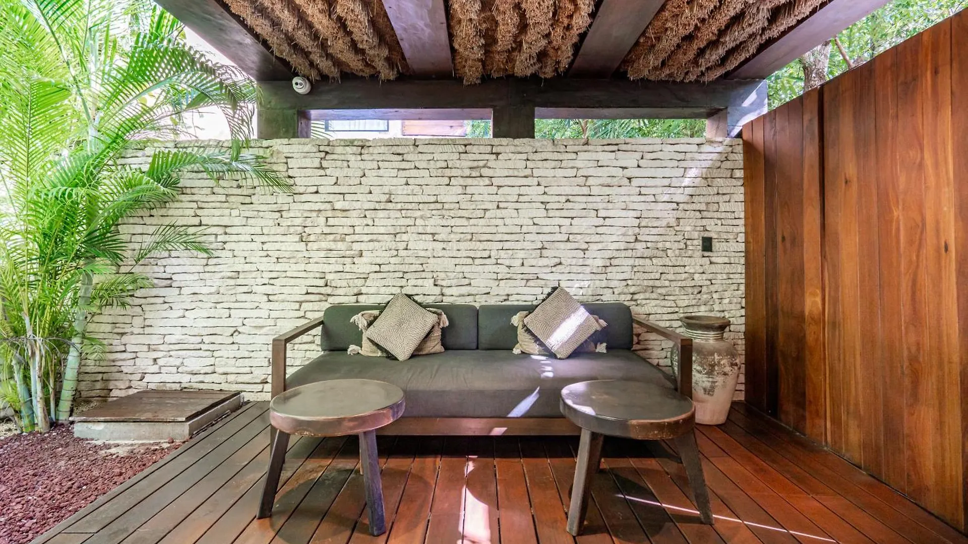 Апартаменты Apartamento Con Jardin En Aldea Zama -Luum- By Casago Тулум